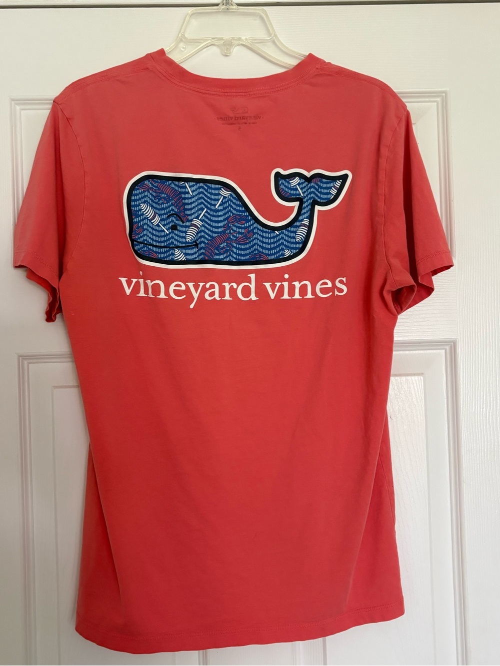 Vineyard Vines Coral Tee with Blue Patterned Whale